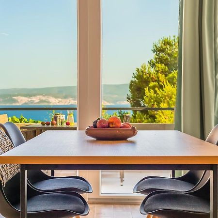 Adris Apartments Omiš Екстериор снимка