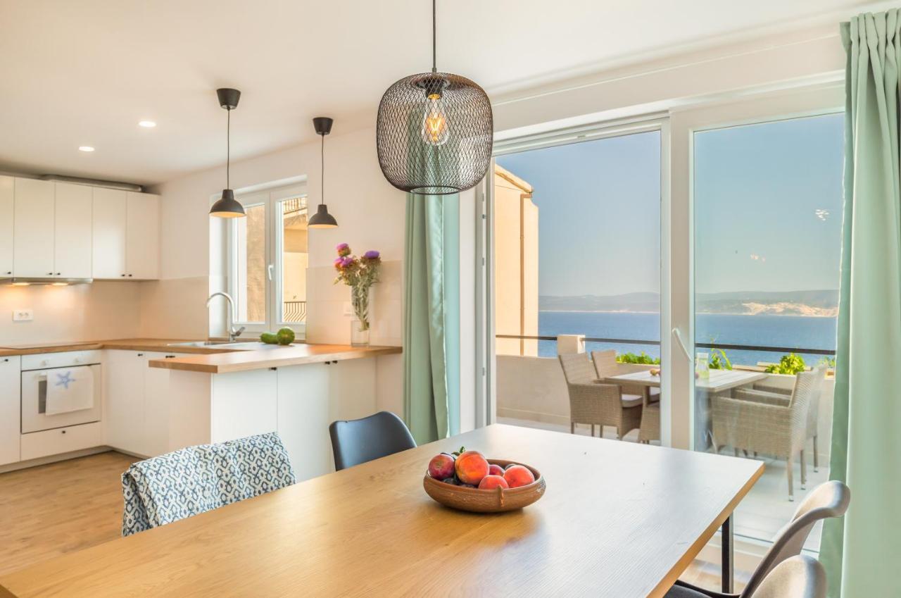 Adris Apartments Omiš Екстериор снимка