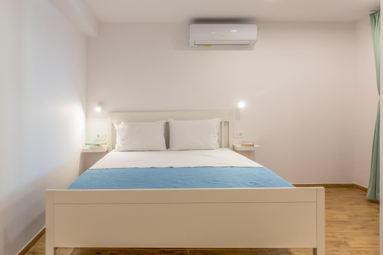 Adris Apartments Omiš Екстериор снимка