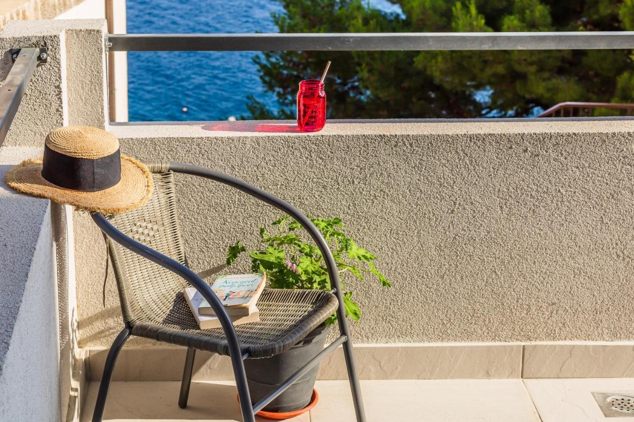 Adris Apartments Omiš Екстериор снимка